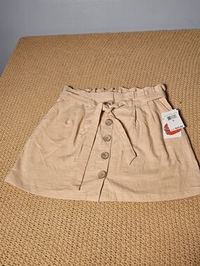 NWT Hot Kiss Peach Button-Front Mini Skirt with Self-Tie Size Large